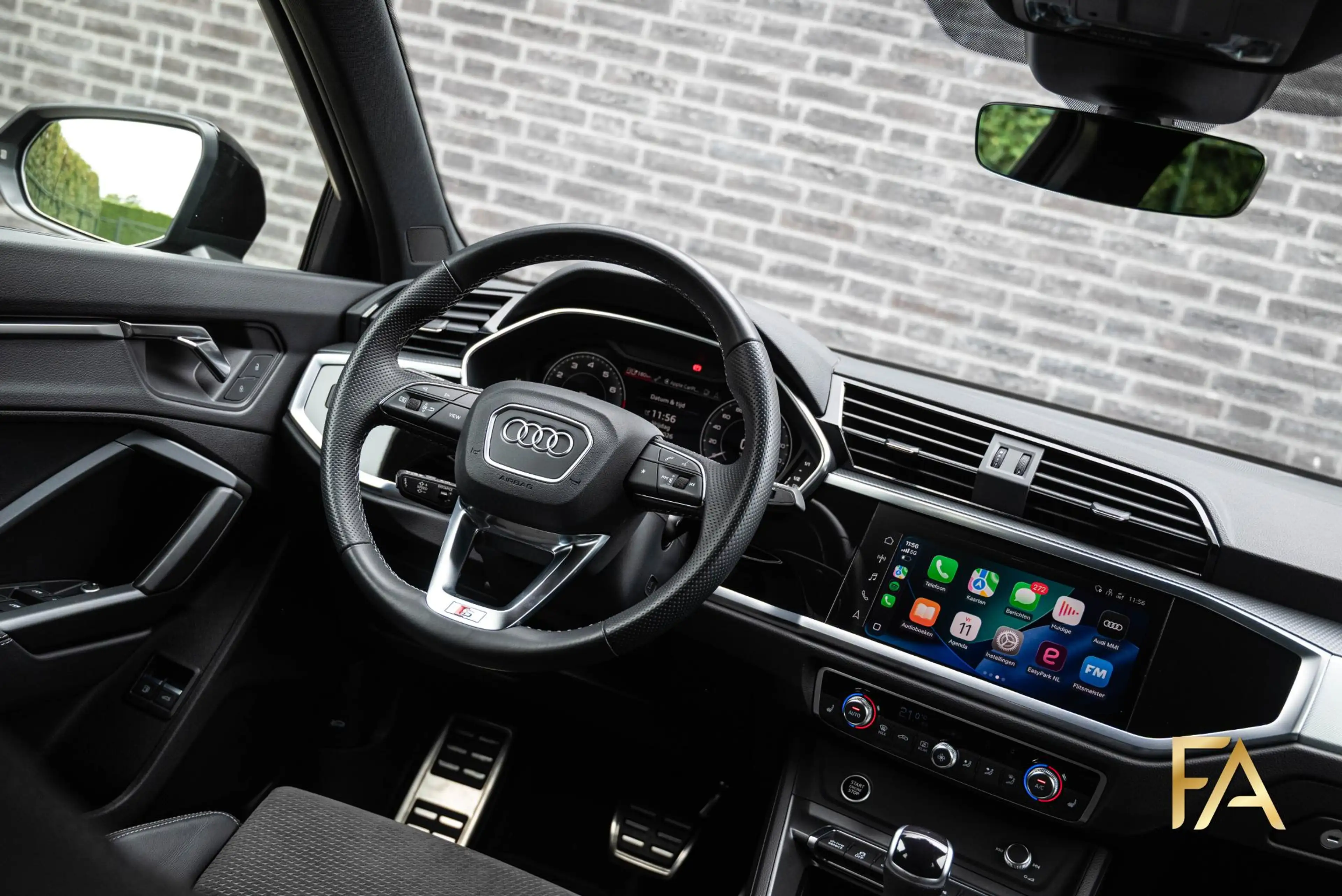 Audi Q3 Sportback 45 TFSI e S Line 20Inch|Fullblack|245PK — photo 2
