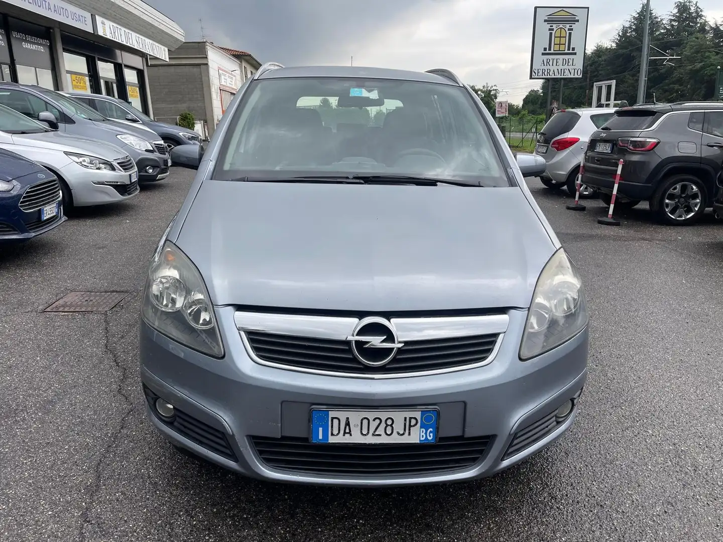 Opel Zafira 1.8 Cosmo 140cv 7 posti Grigio - 2