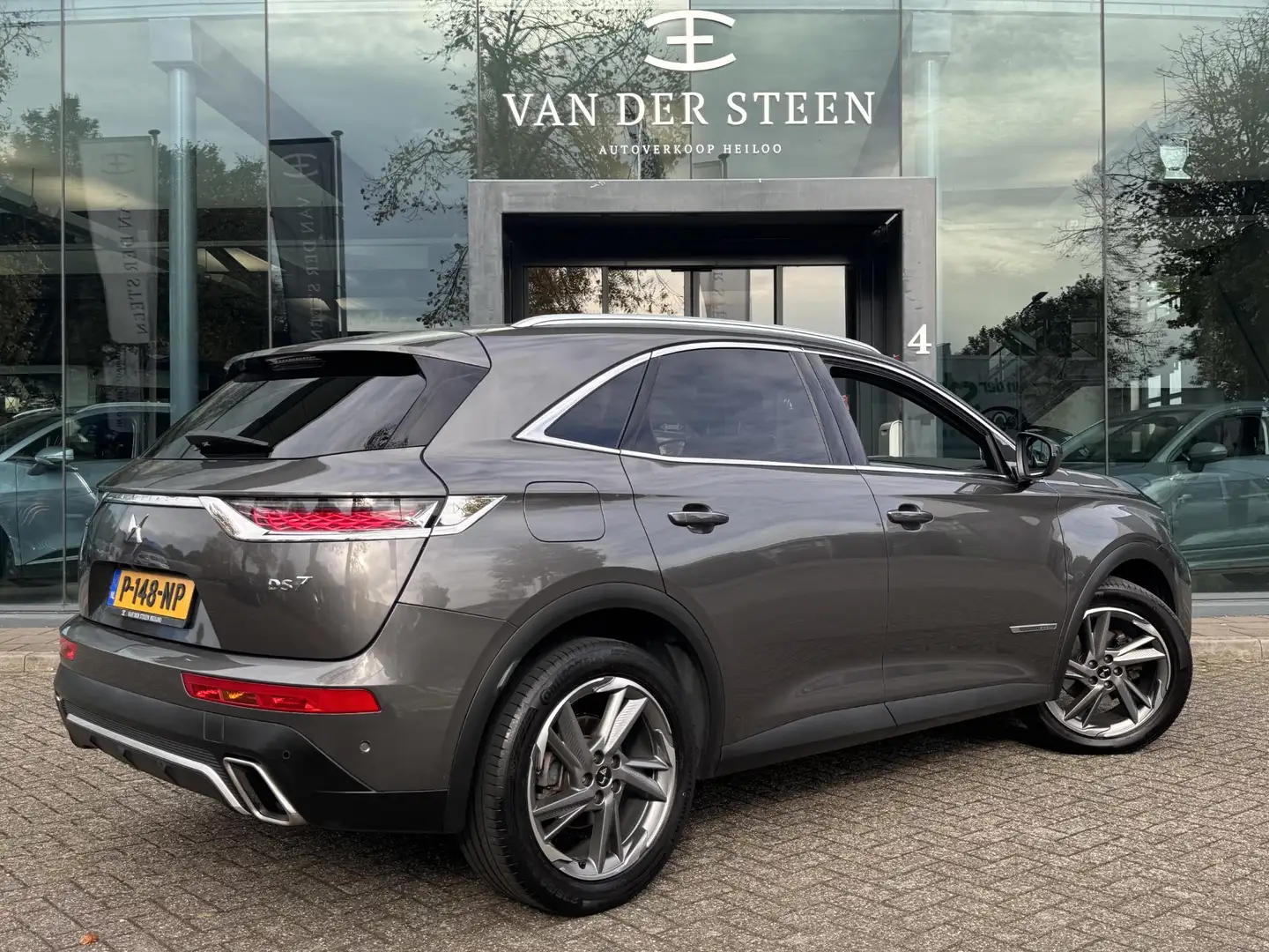 DS Automobiles DS 7 Crossback 1.6 PureTech Executive Stoelmassage | Stoelventila Grijs - 2