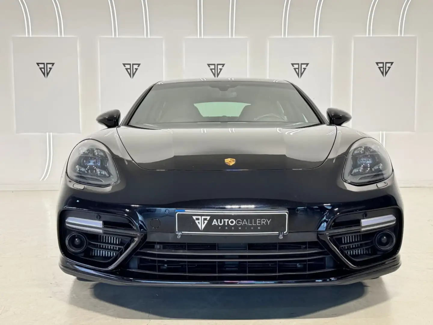 Porsche Panamera Turbo Aut. Negro - 2
