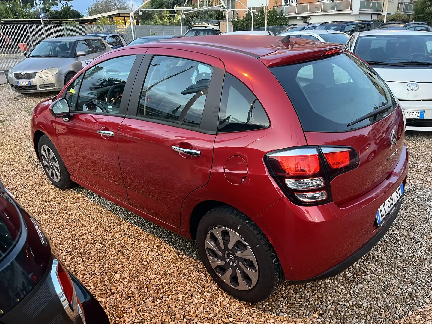 Citroen C3 1.0  68cv unipro’ x neopat. Tutta  tagliandata Rouge - 2