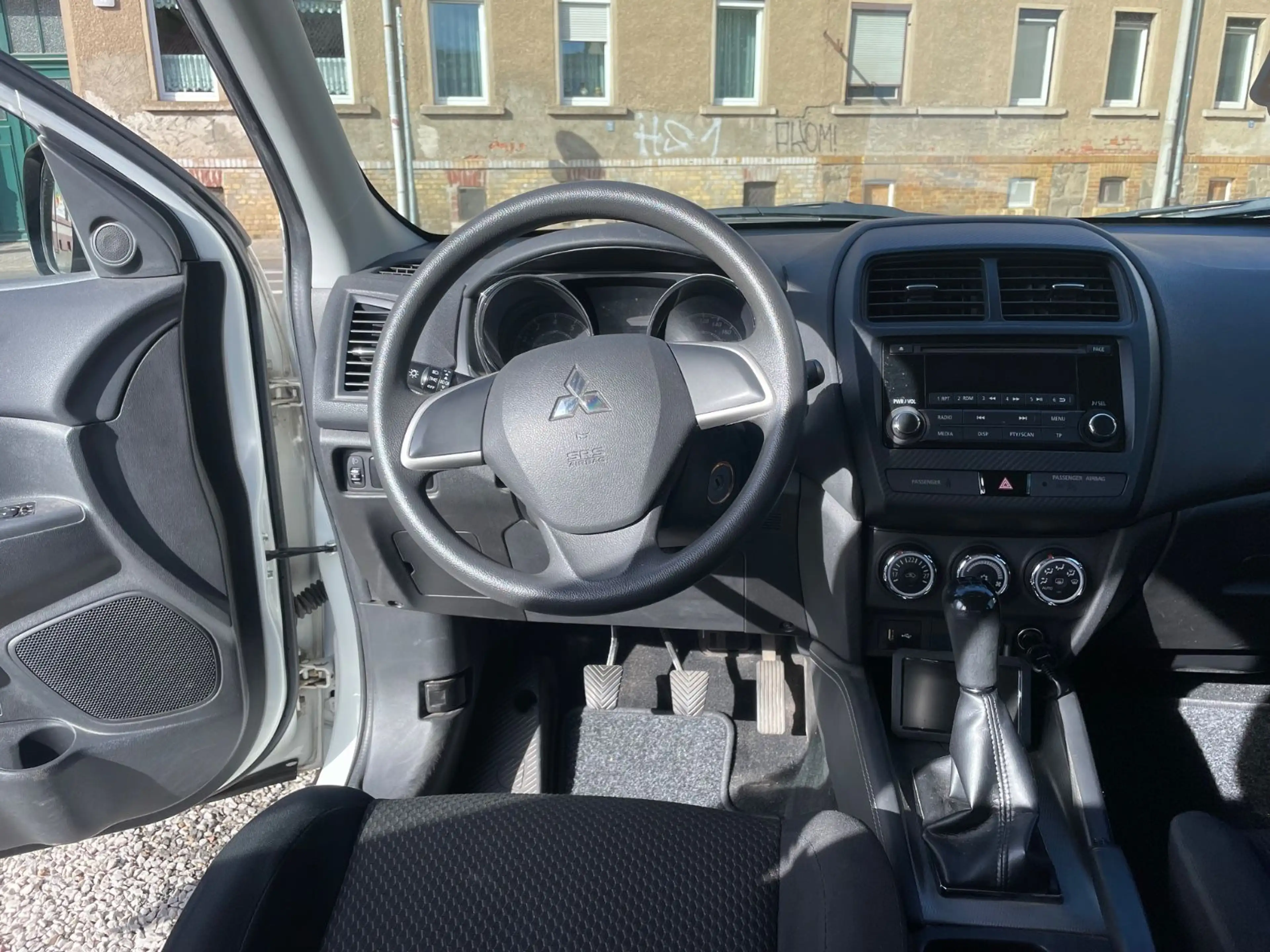 Mitsubishi ASX Basis 2WD 1.Hand Cam Allwetter HU Insp neu — photo 5