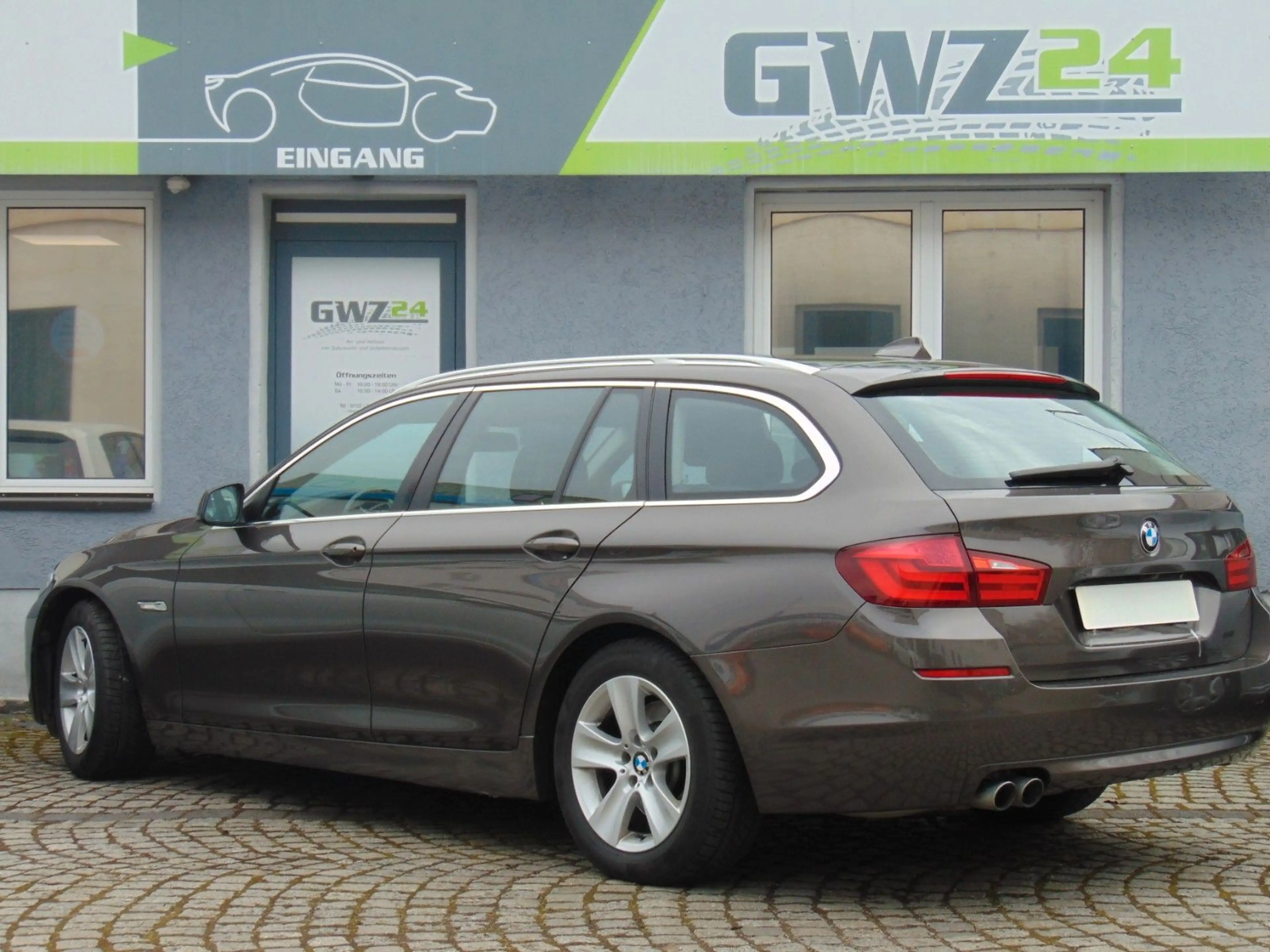 BMW 525 Touring 525 d*AUTOM.*PDC*CAM*ALU*SHZ*XENON*STHZ — photo 6