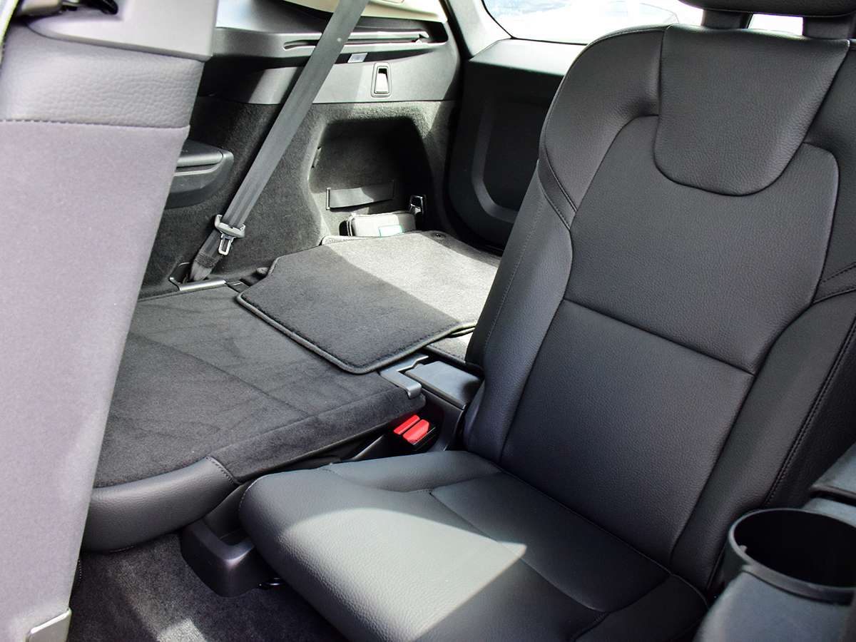 2024 Volvo XC90 B6 AWD Core Bright Theme 7-Seater thumb 18