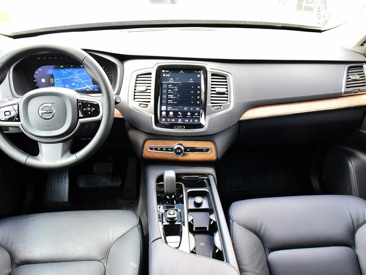Volvo XC90 снимка Volvo XC90