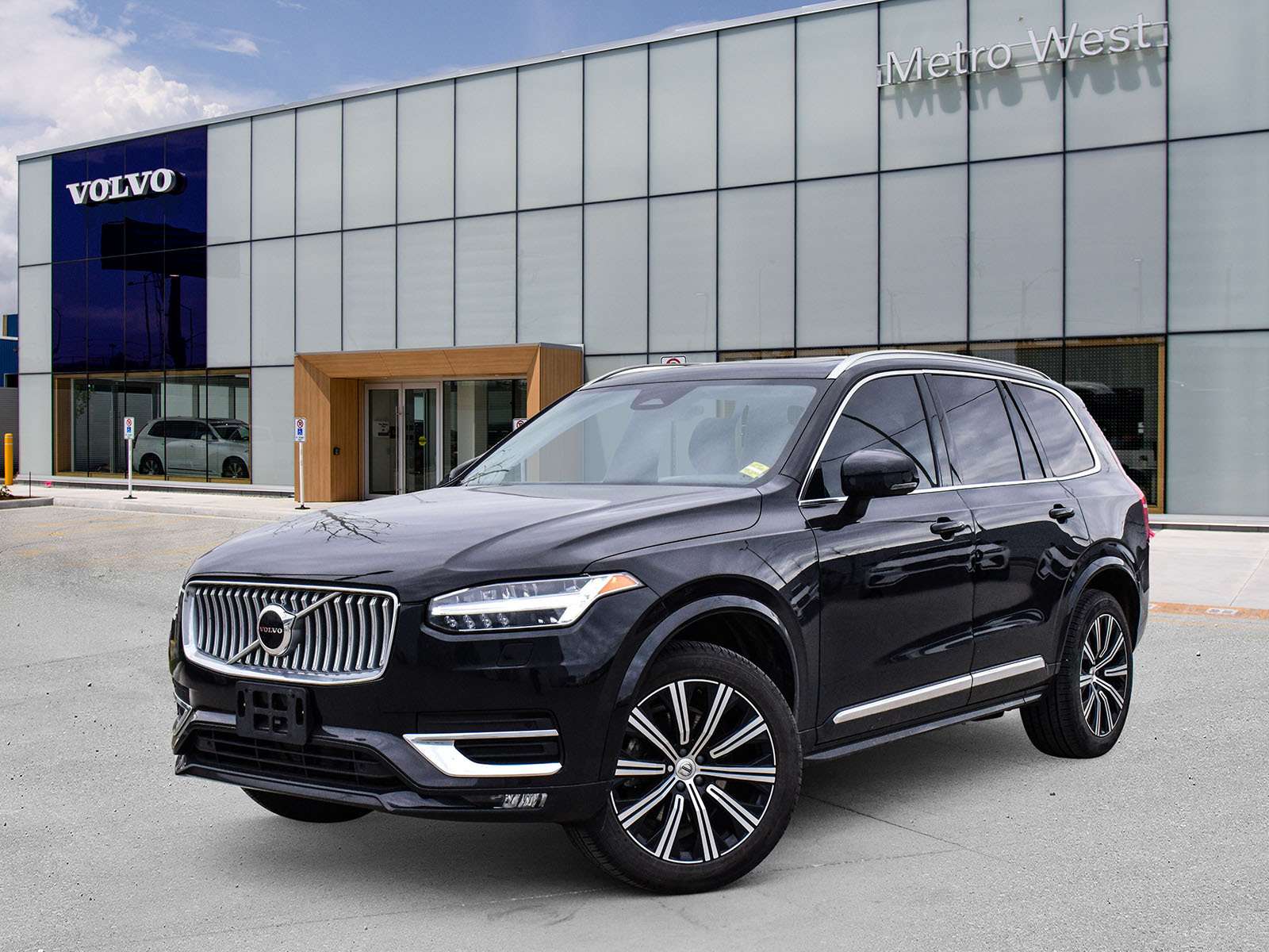 2024 Volvo XC90 B6 AWD Core Bright Theme 7-Seater