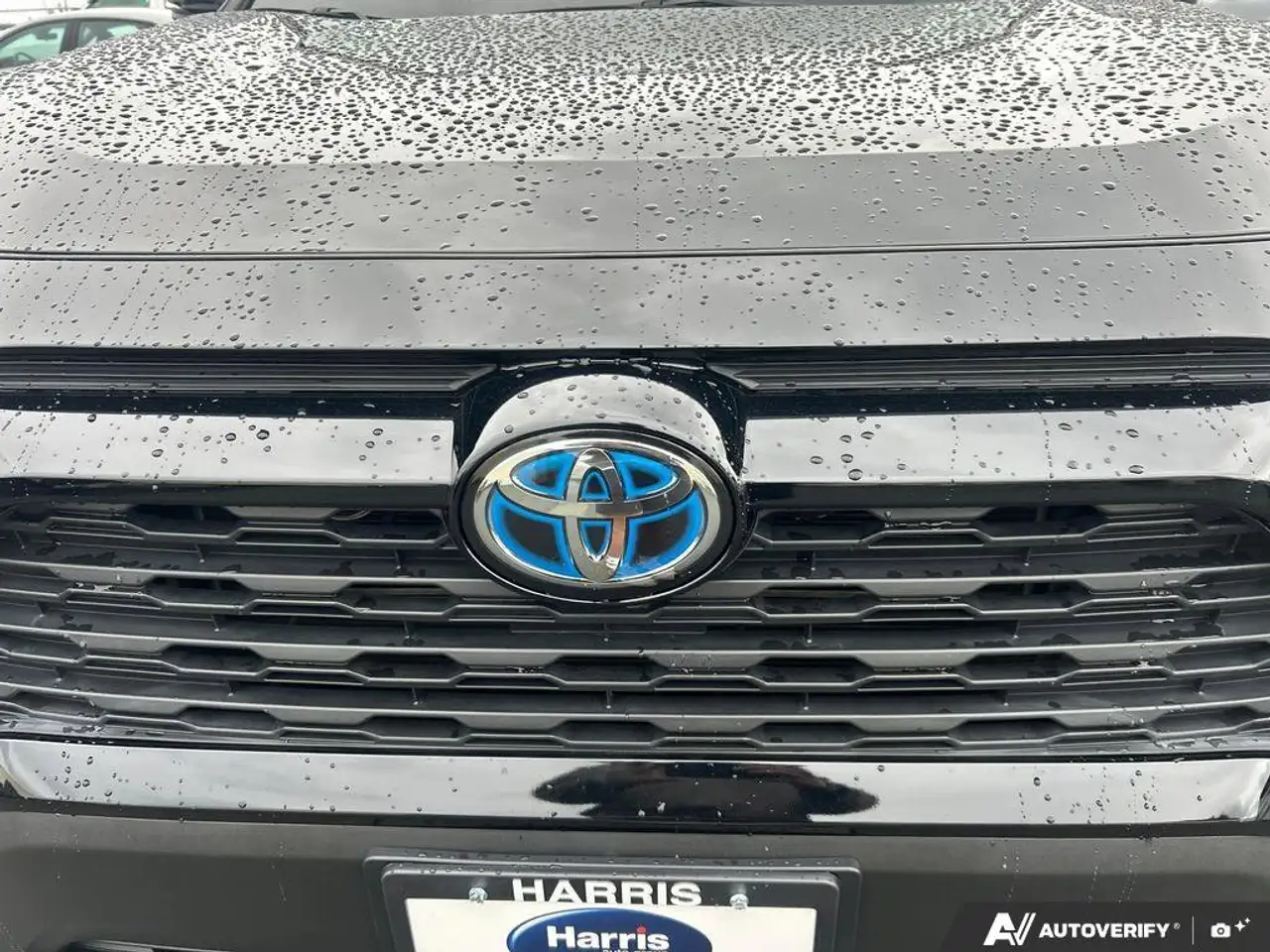 Toyota RAV 4 снимка Toyota RAV 4