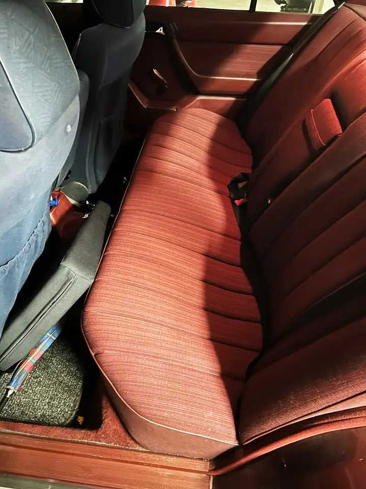Mercedes-Benz E 200 W124, foto 8