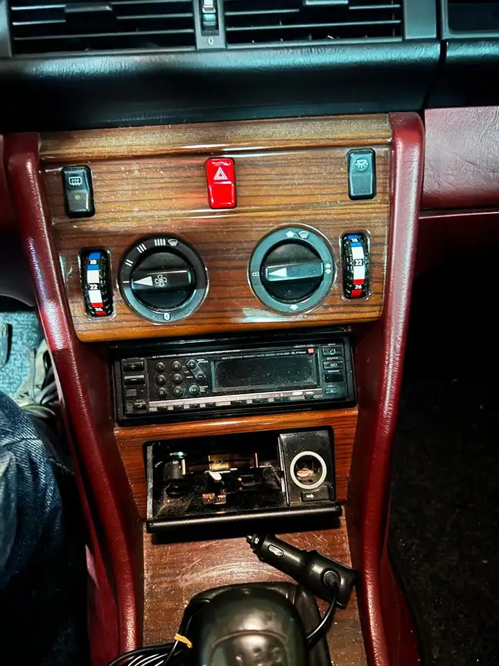 Mercedes-Benz E 200 W124, foto 11