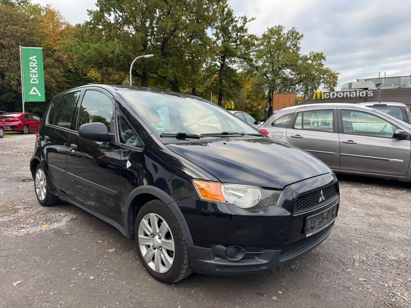 Mitsubishi Colt 1.3 2.HAND/KLIMA/5-TRG/TÜV-12-2026/TOP-TOP! Schwarz - 2