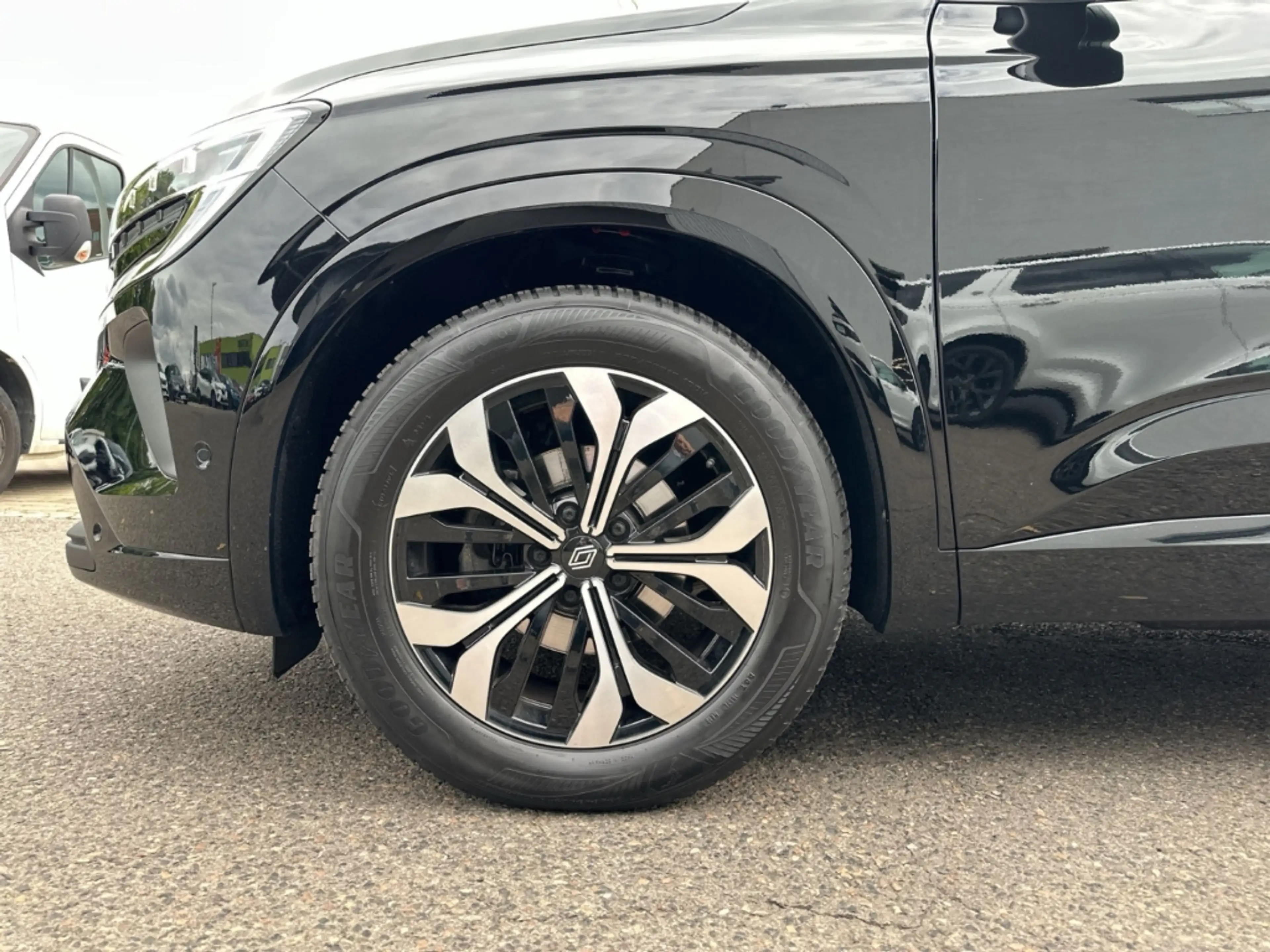 Renault Austral TECHNO 160PS GANZJAHRESREIFEN — photo 13