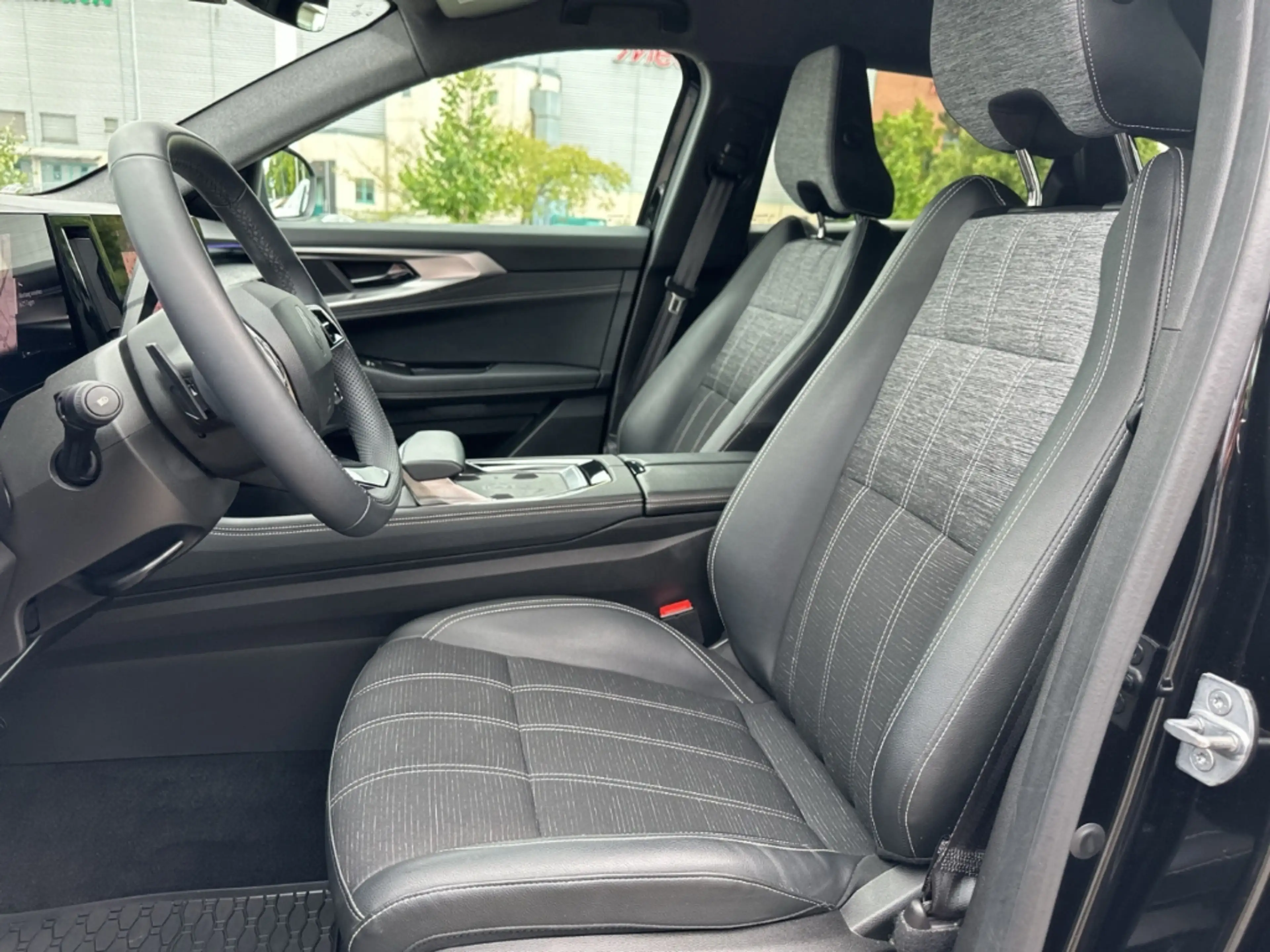 Renault Austral TECHNO 160PS GANZJAHRESREIFEN — photo 9