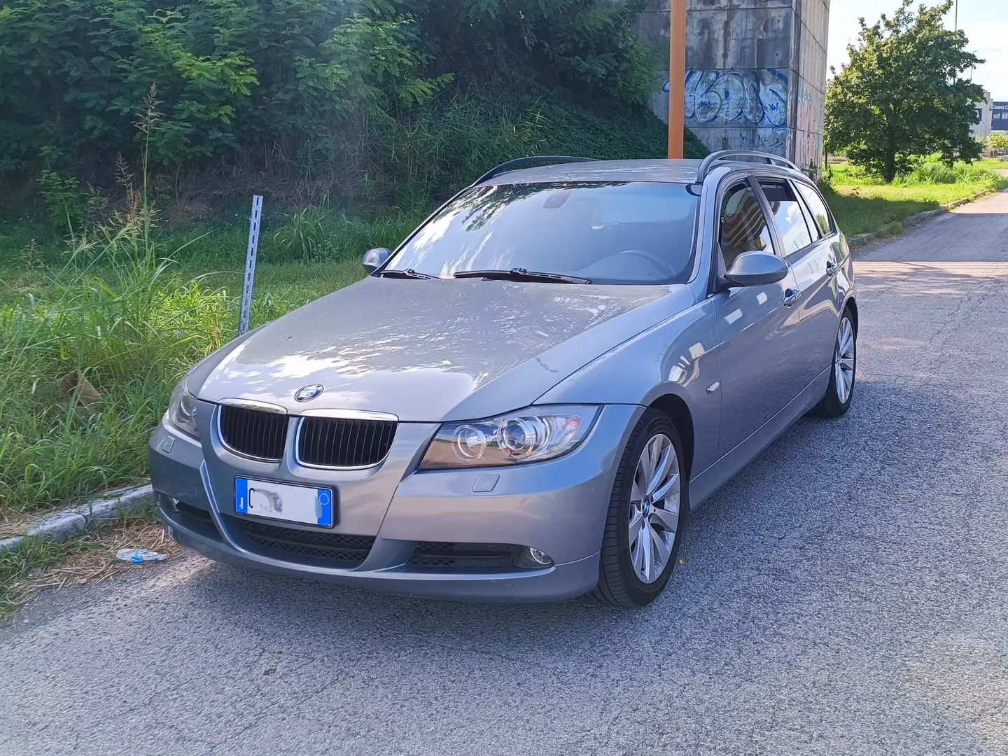 BMW 320 320d Touring Futura Grigio - 1
