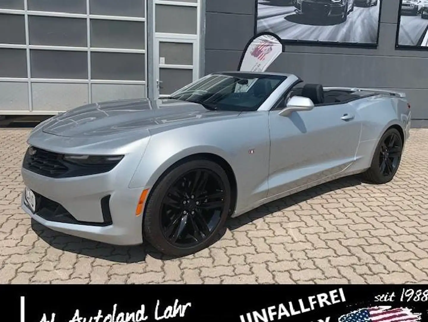 Chevrolet Camaro Cabrio Leder 8 Gang Aut. Unfallfrei CARFAX Grau - 2