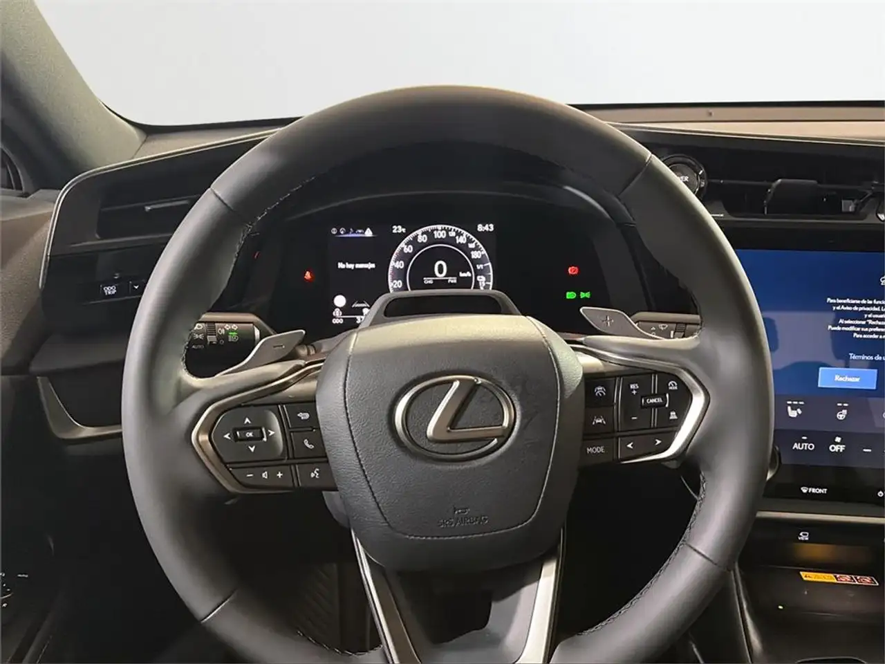 Lexus RZ 2026 — фото 14