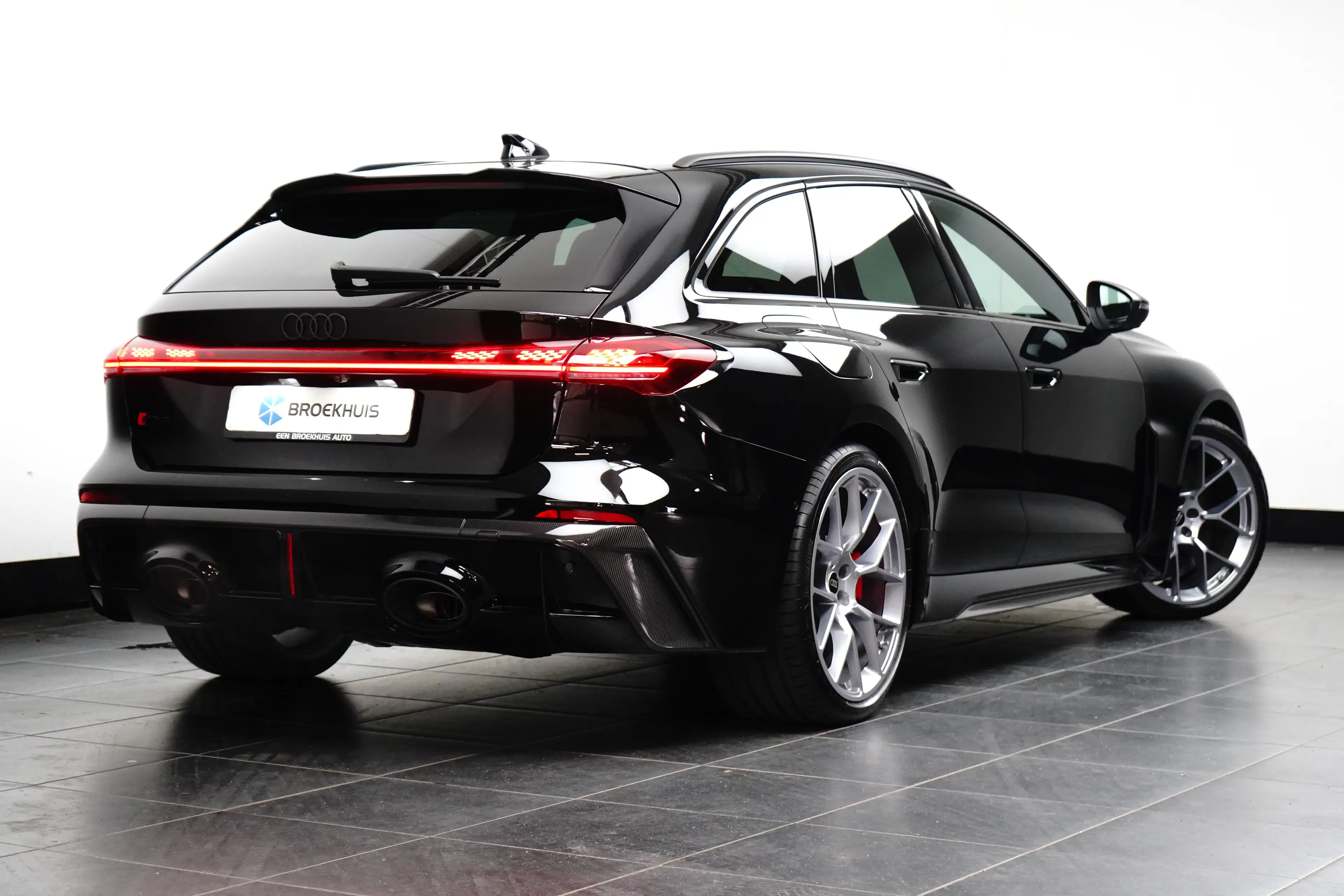 Audi RS5 Avant e-hybrid 470 kW / 639 PK — photo 5