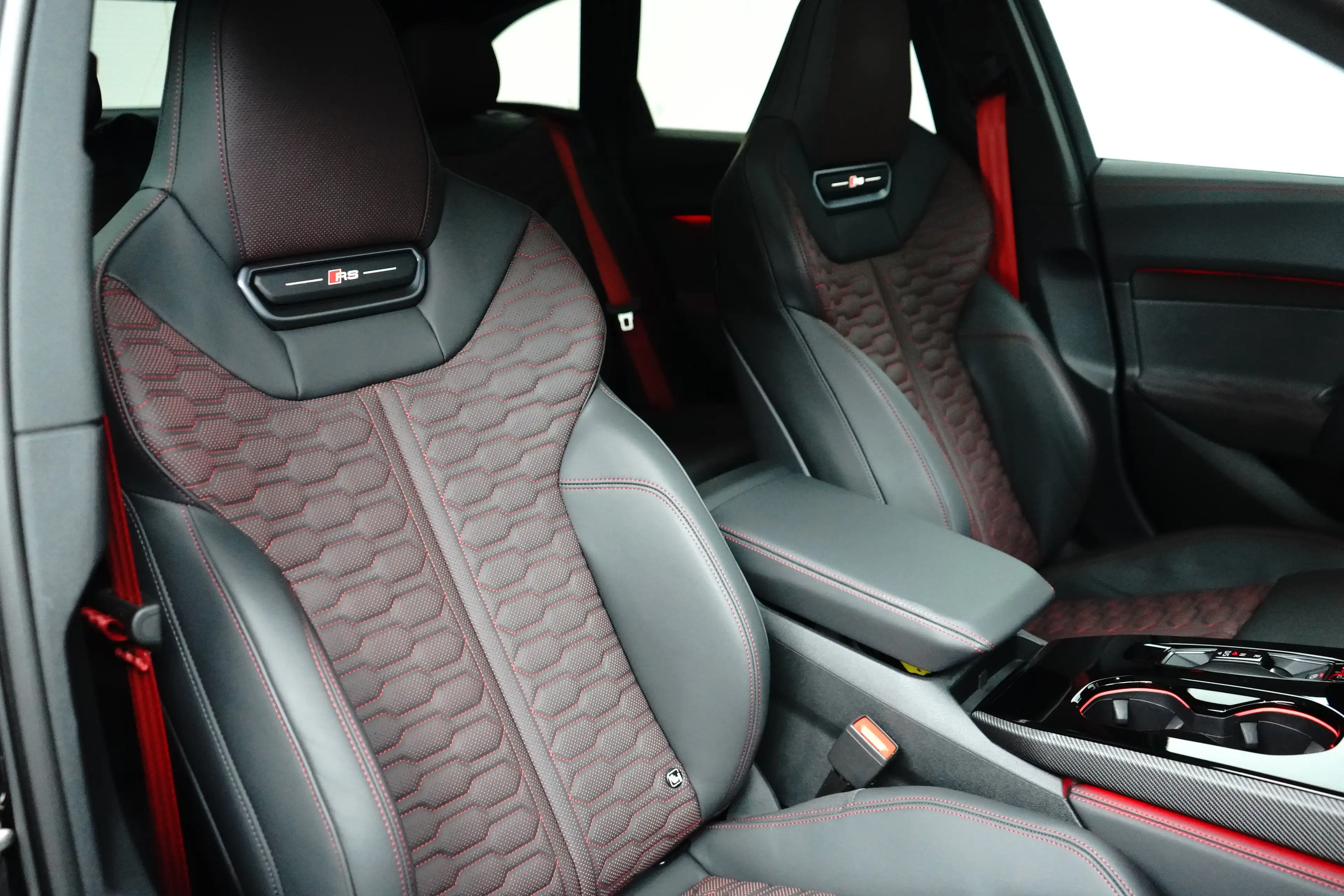 Audi RS5 Avant e-hybrid 470 kW / 639 PK — photo 9