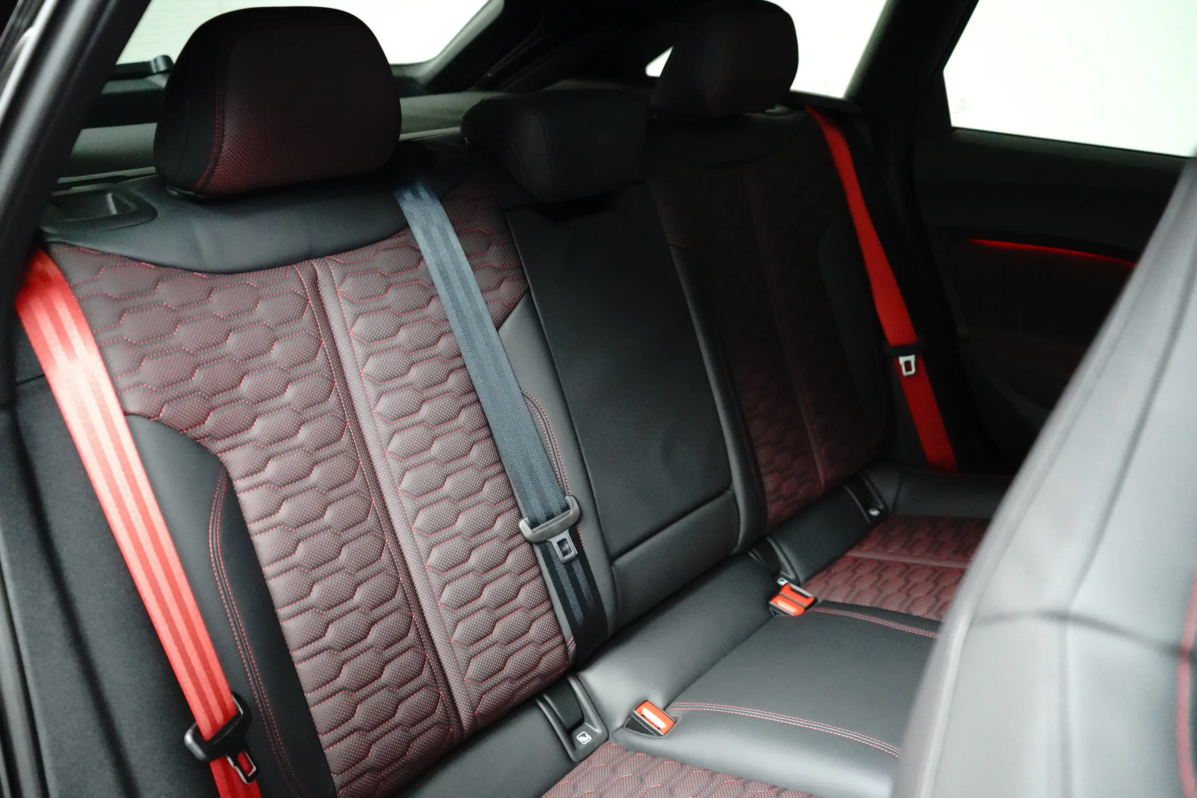 Audi RS5 Avant e-hybrid 470 kW / 639 PK — photo 11