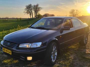 Camry 2.2i GL