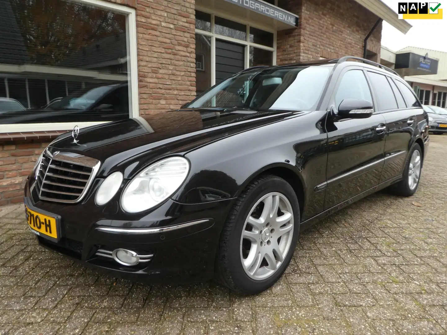 Mercedes-Benz E 280 Estate CDI Classic Automaat / leder / Navi Negru - 1