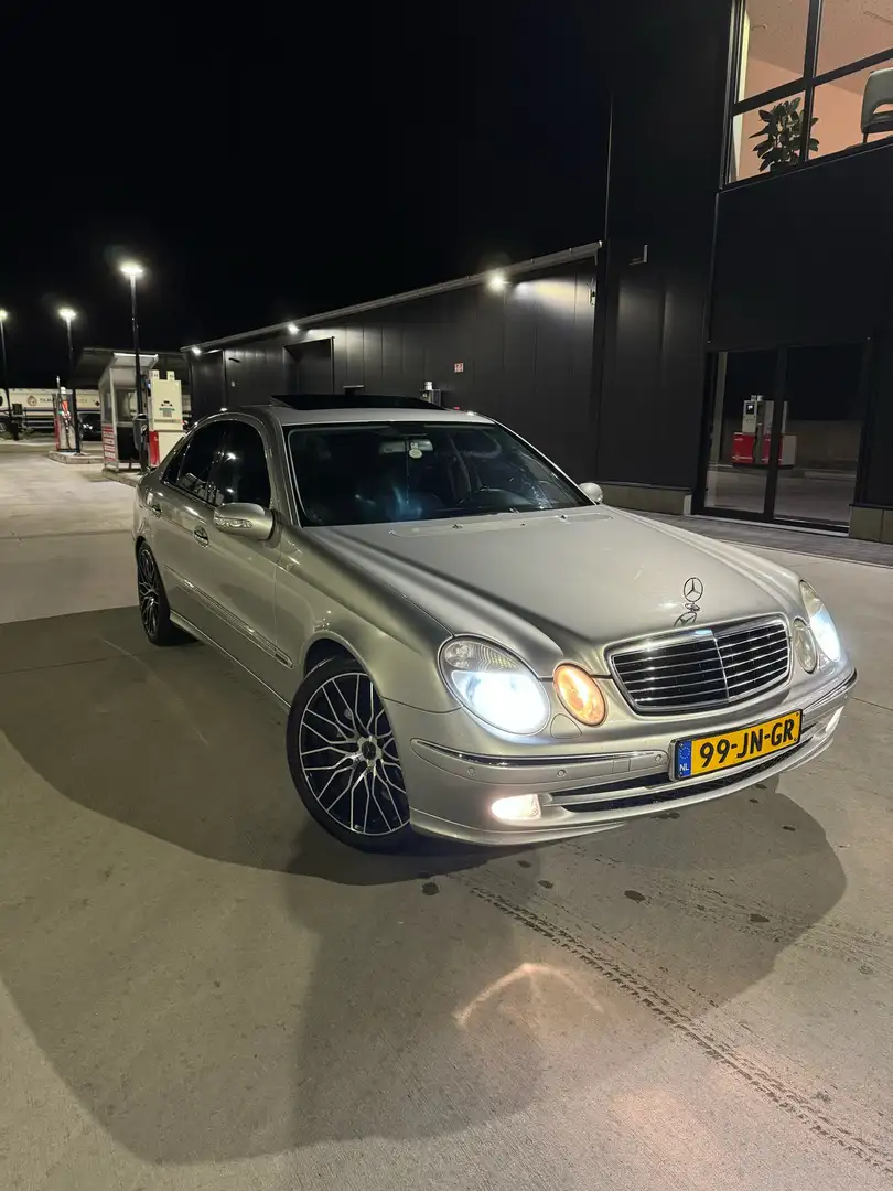 Mercedes-Benz E 240 240 Avantgarde Gri - 2