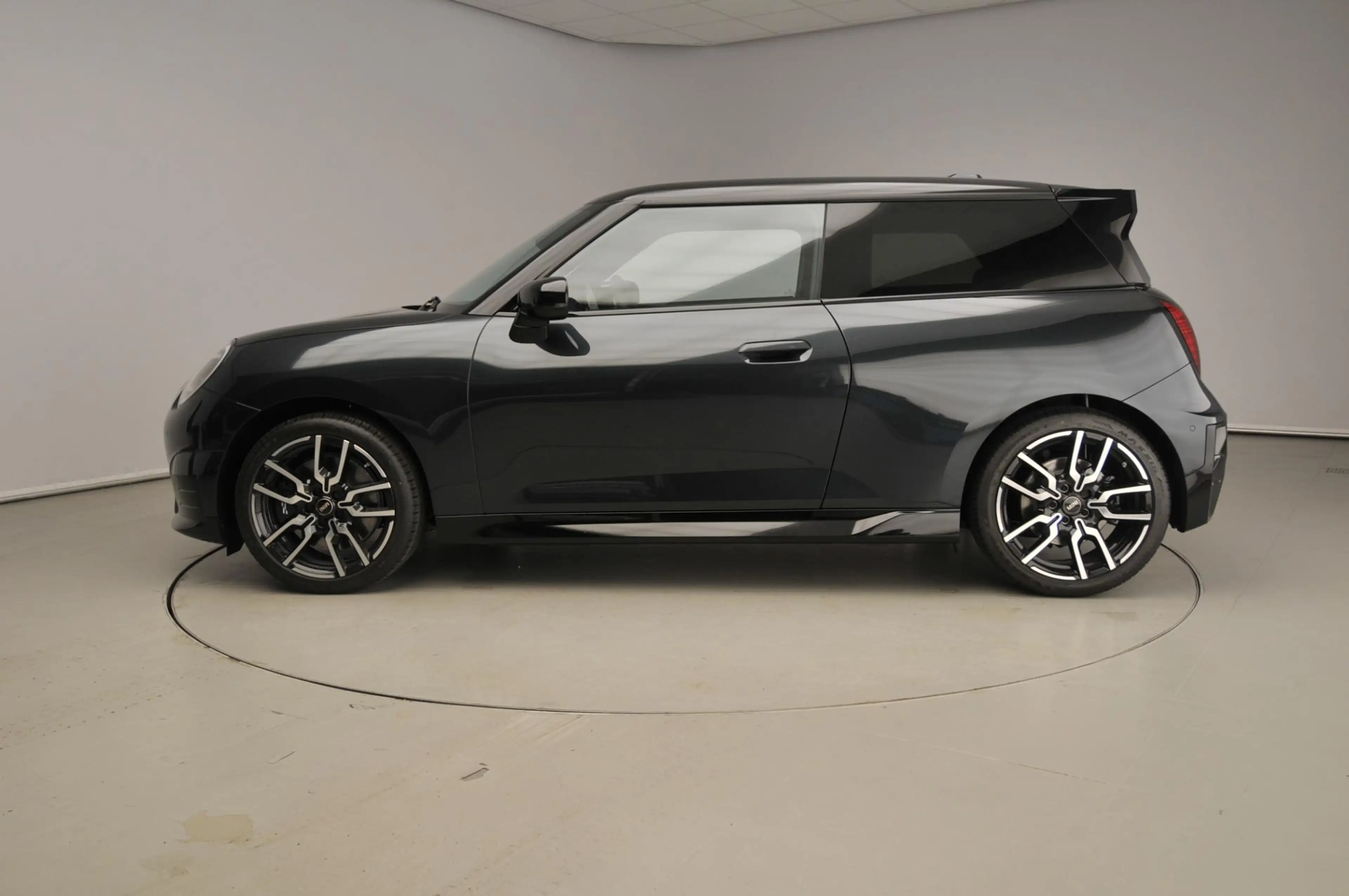 MINI Cooper E 3-Deurs John Cooper Works | Pakket M | Panorama Da — photo 2
