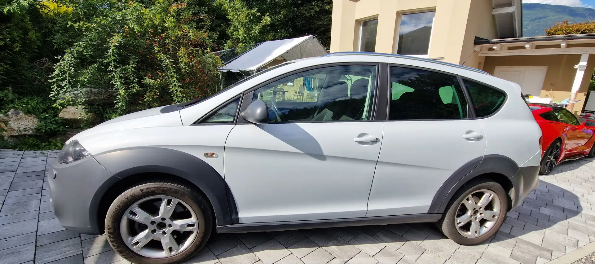 SEAT Altea XL Diesel 4x4 Pickerl Neu Service 8fach Zahnriemen Weiß - 1