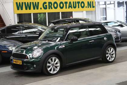 MINI Cooper S Mini 1.6 Chili Automaat Panoramadak, NAP, Airco, L