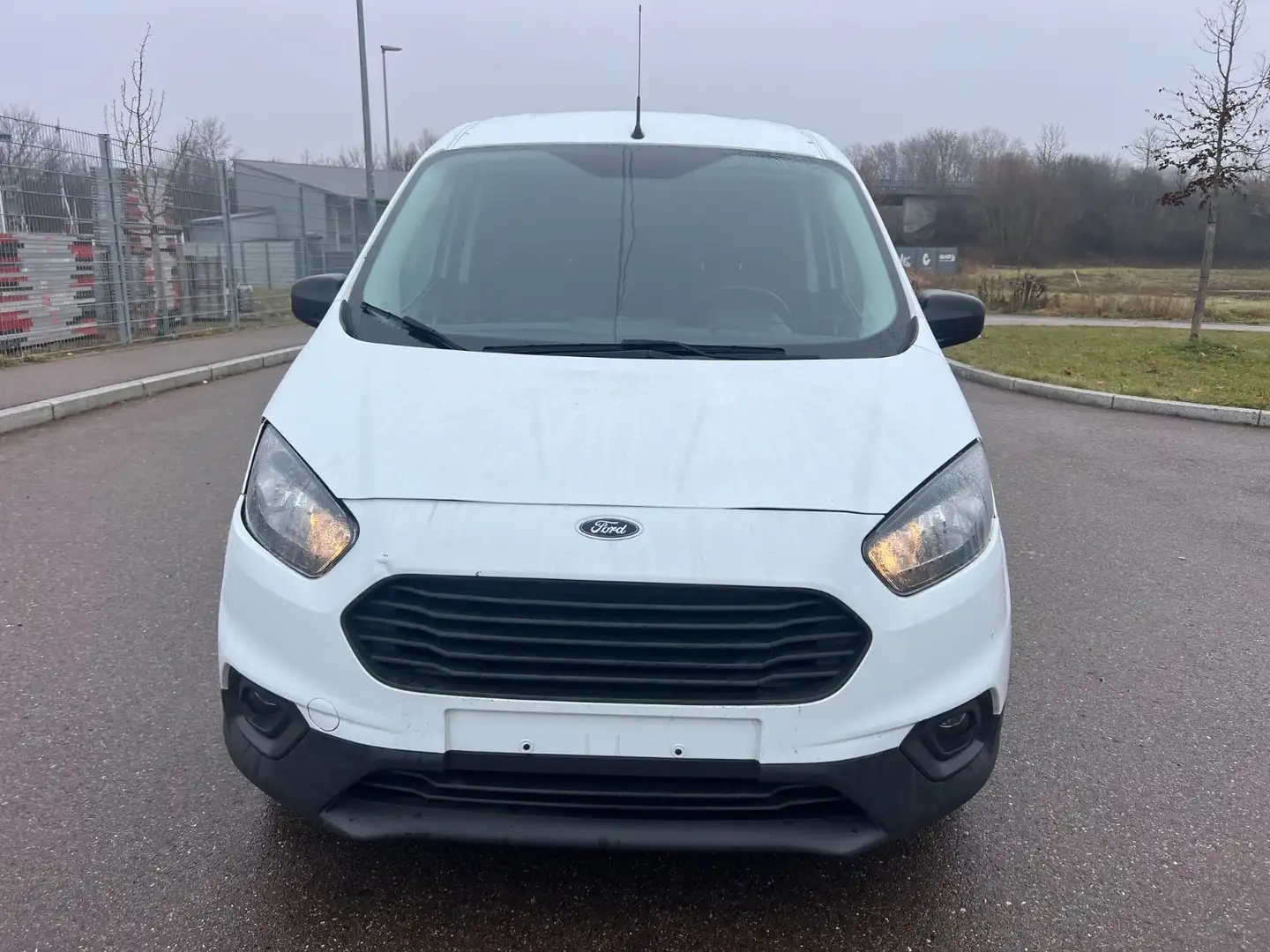 Ford Transit Courier Trend Blanc - 2
