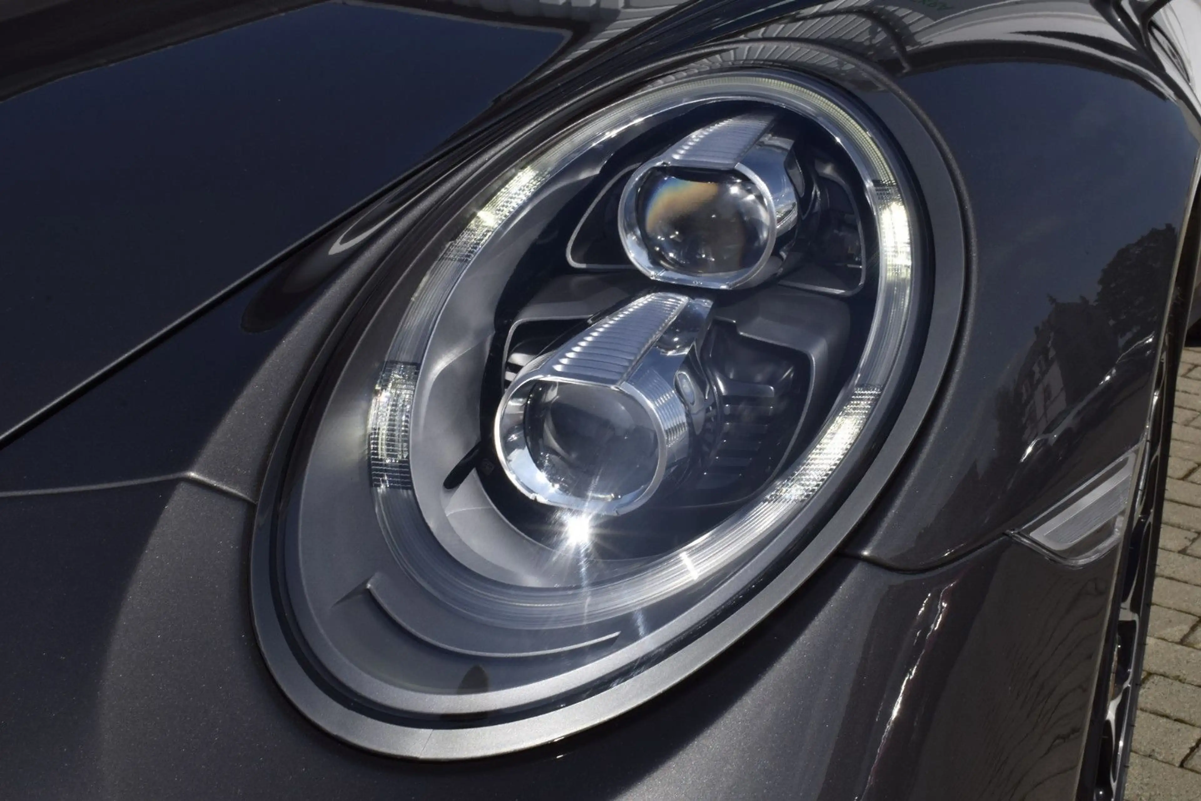 Porsche 911 Turbo S Led Leder Navi BOSE SHZ — photo 4