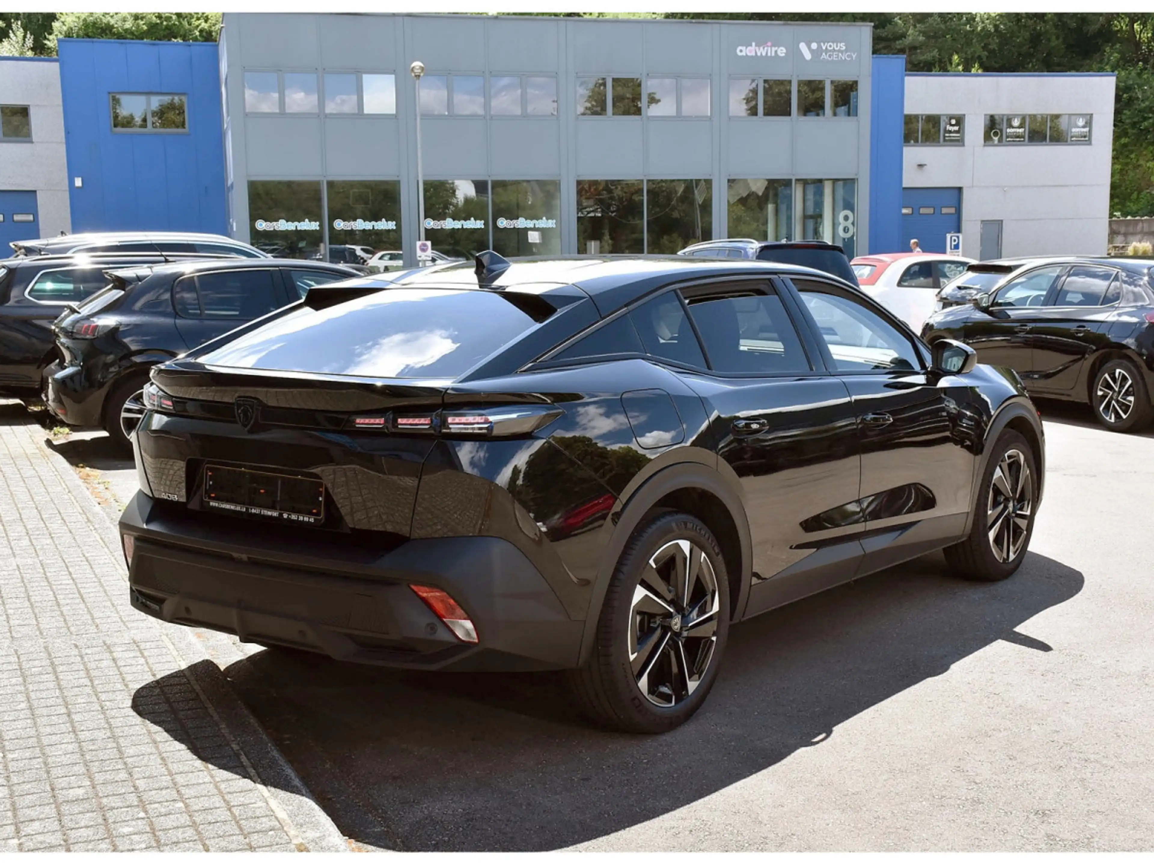 Peugeot 408 1.2 Allure EAT8 SG CHFF CAM360 JA19 1° MAIN — photo 4