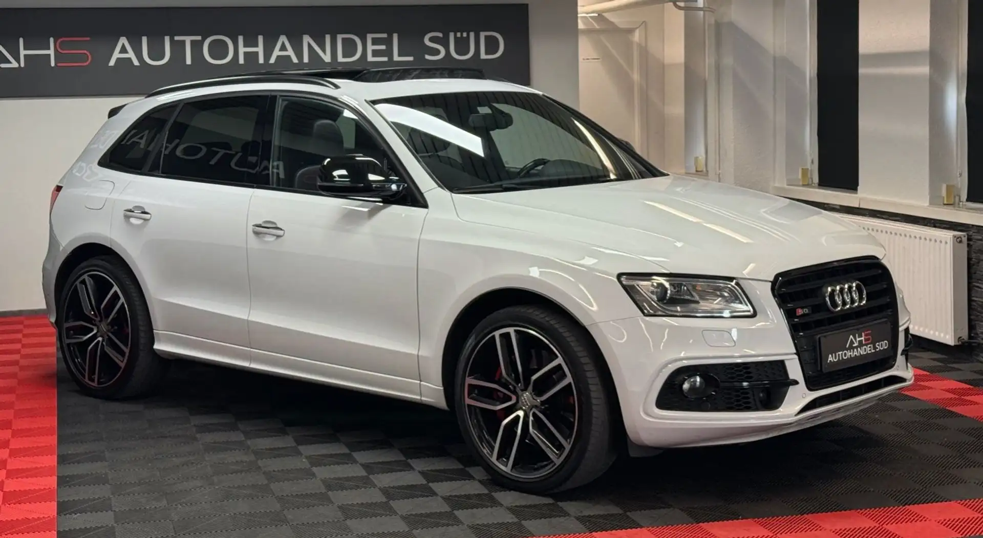Audi SQ5 3.0 TDI plus quattro*PANO*LEDER*B&O*XENON* - 2