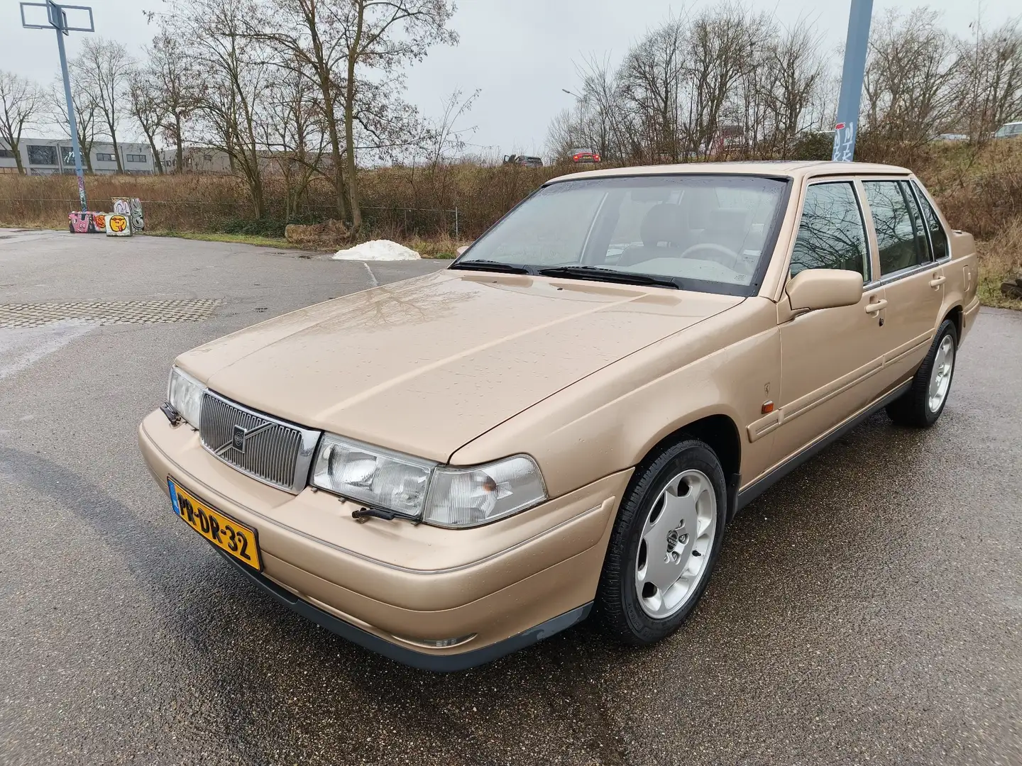 Volvo 960 Prestige-Line Beige - 2