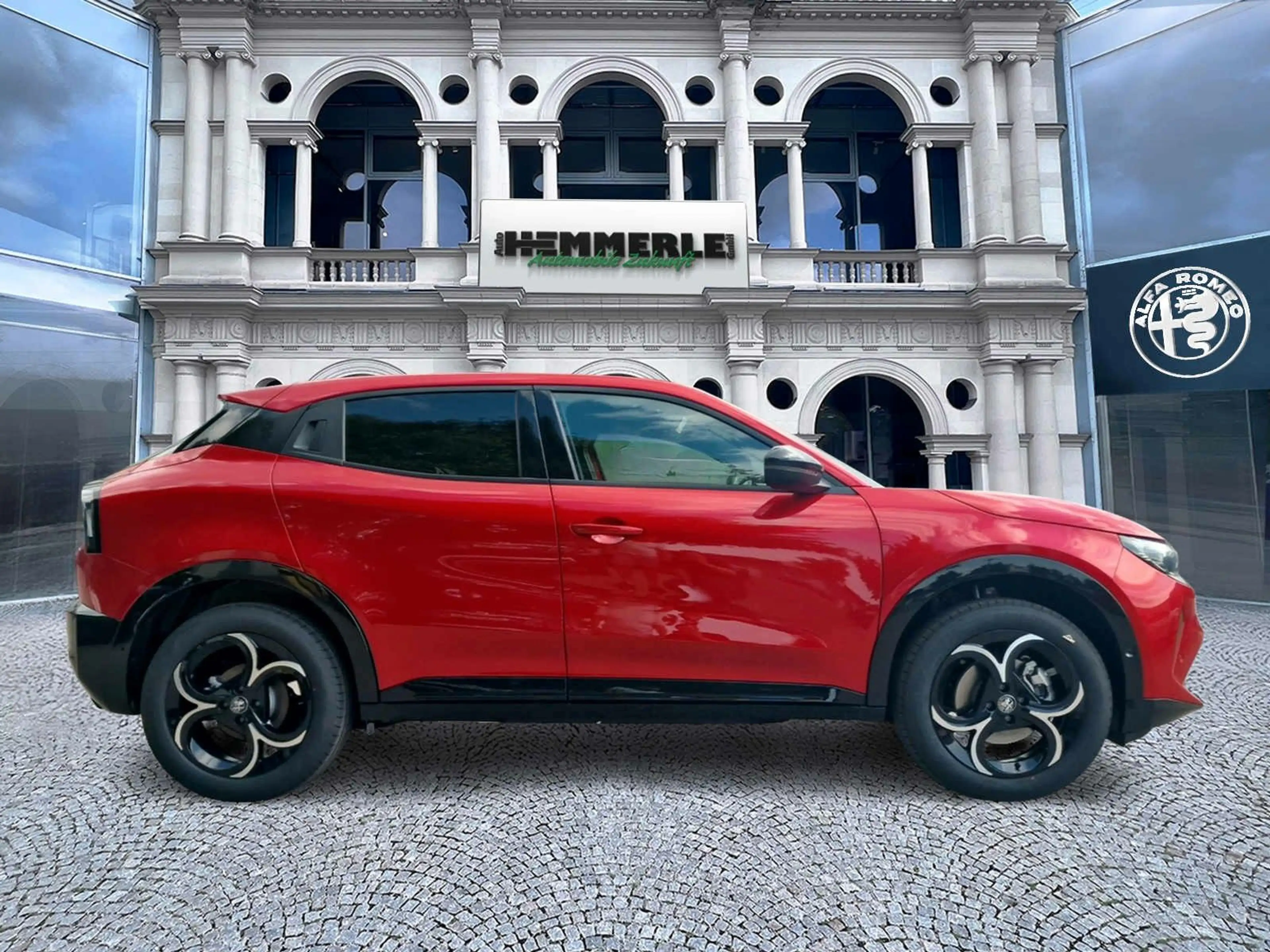 Alfa Romeo Junior Elettrica 115 kW - 54 kWh TI — photo 4