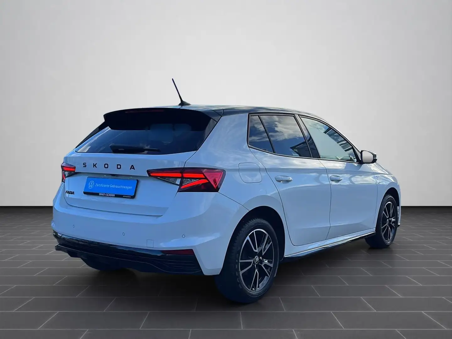 Skoda Fabia 1.0 TSI DSG Monte Carlo LED+ACC+Kamera+Nav Weiß - 2