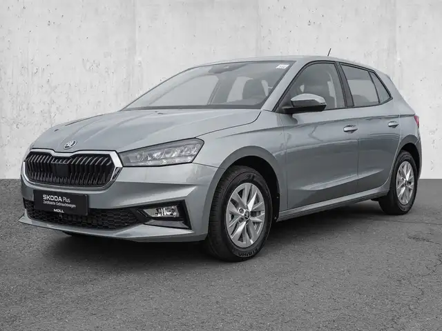 Skoda Fabia view 2