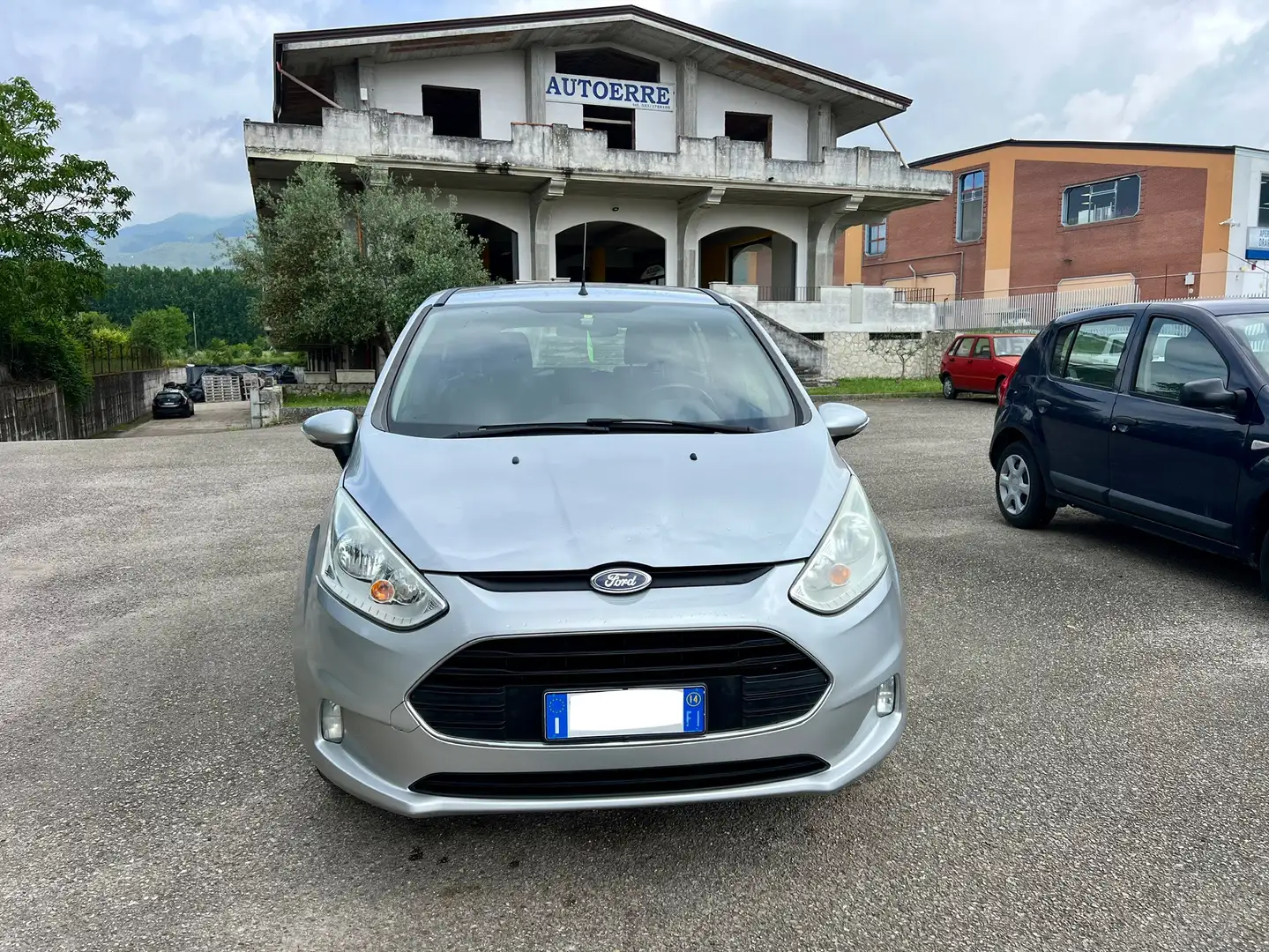 Ford B-Max 1.5 tdci Titanium 75cv Argento - 2