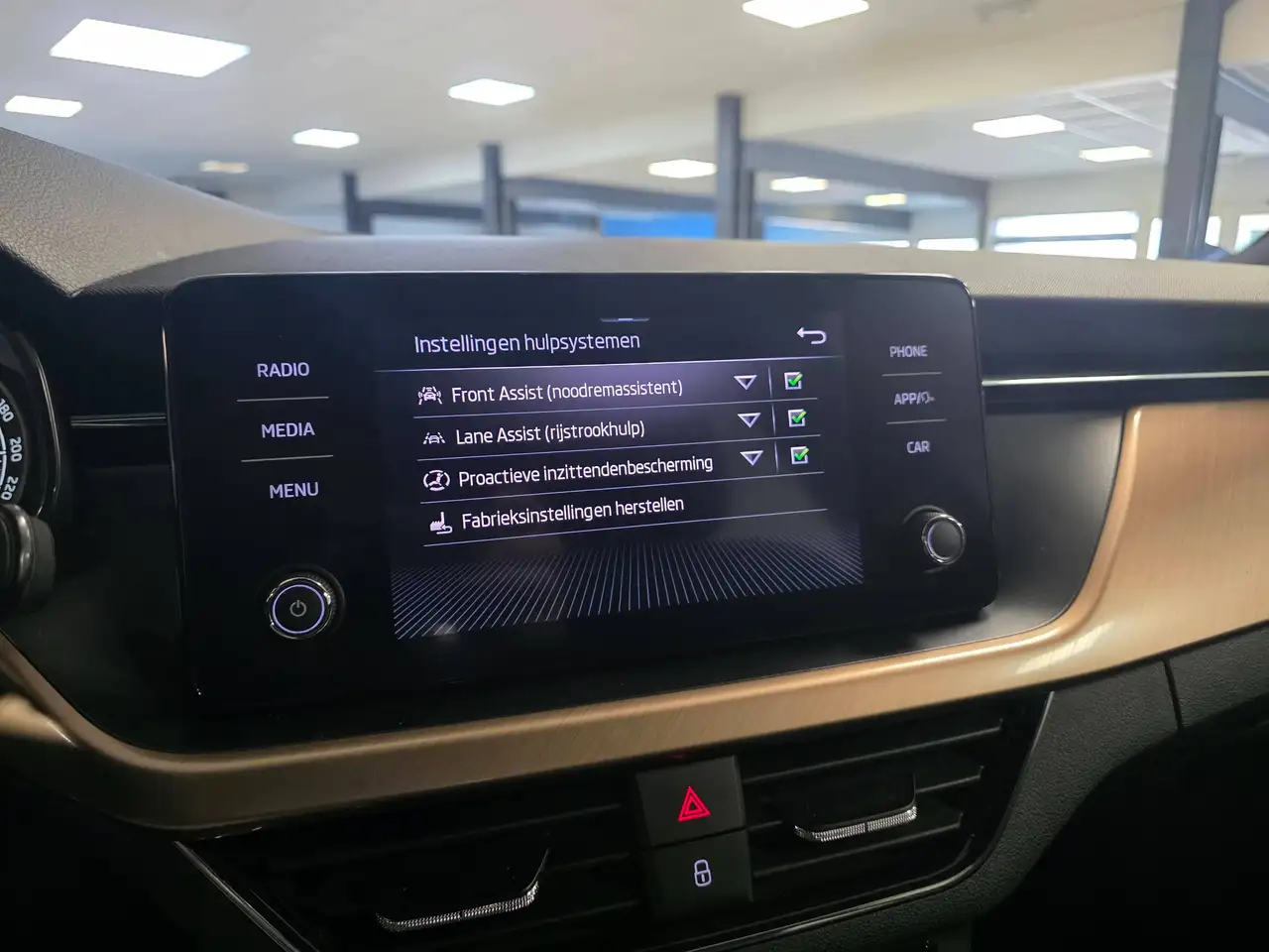 Skoda Kamiq 1.5 TSI Ambition DSG / Automaat / Carplay / Lineassist/, миниатюра 27