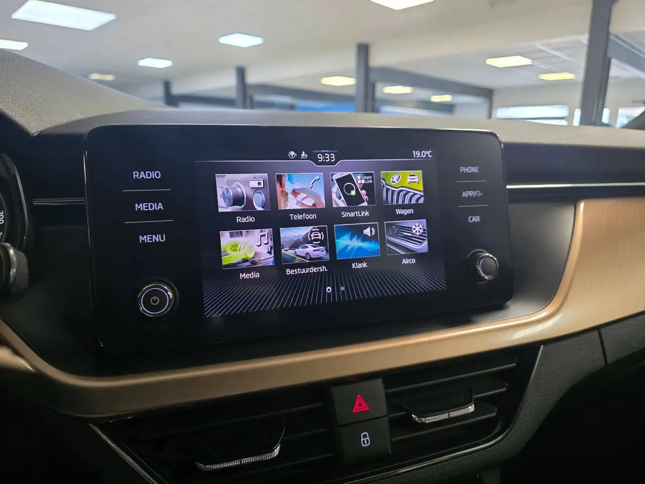 Skoda Kamiq 1.5 TSI Ambition DSG / Automaat / Carplay / Lineassist/, миниатюра 23