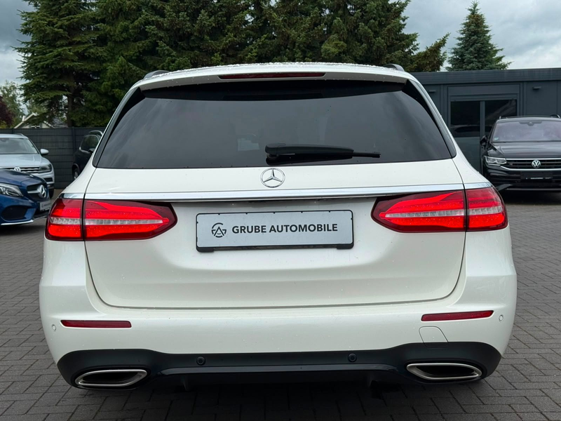Mercedes-Benz E 450 T 4Matic AMG Line PANO*MEMO*BURM*360° — photo 7