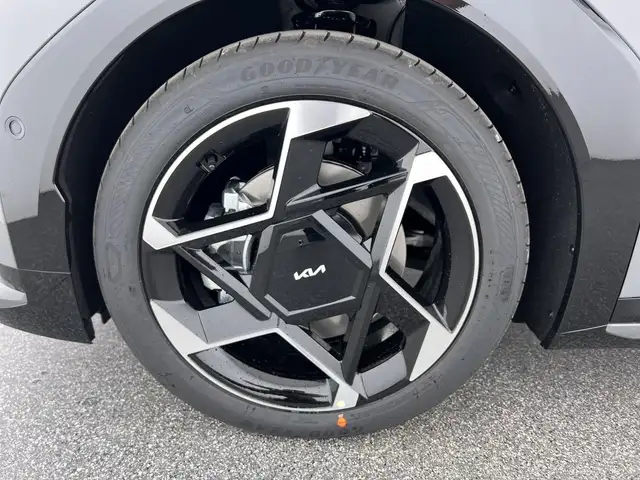 Kia Ev4 view 10