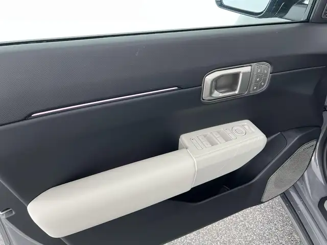 Kia Ev4 view 11