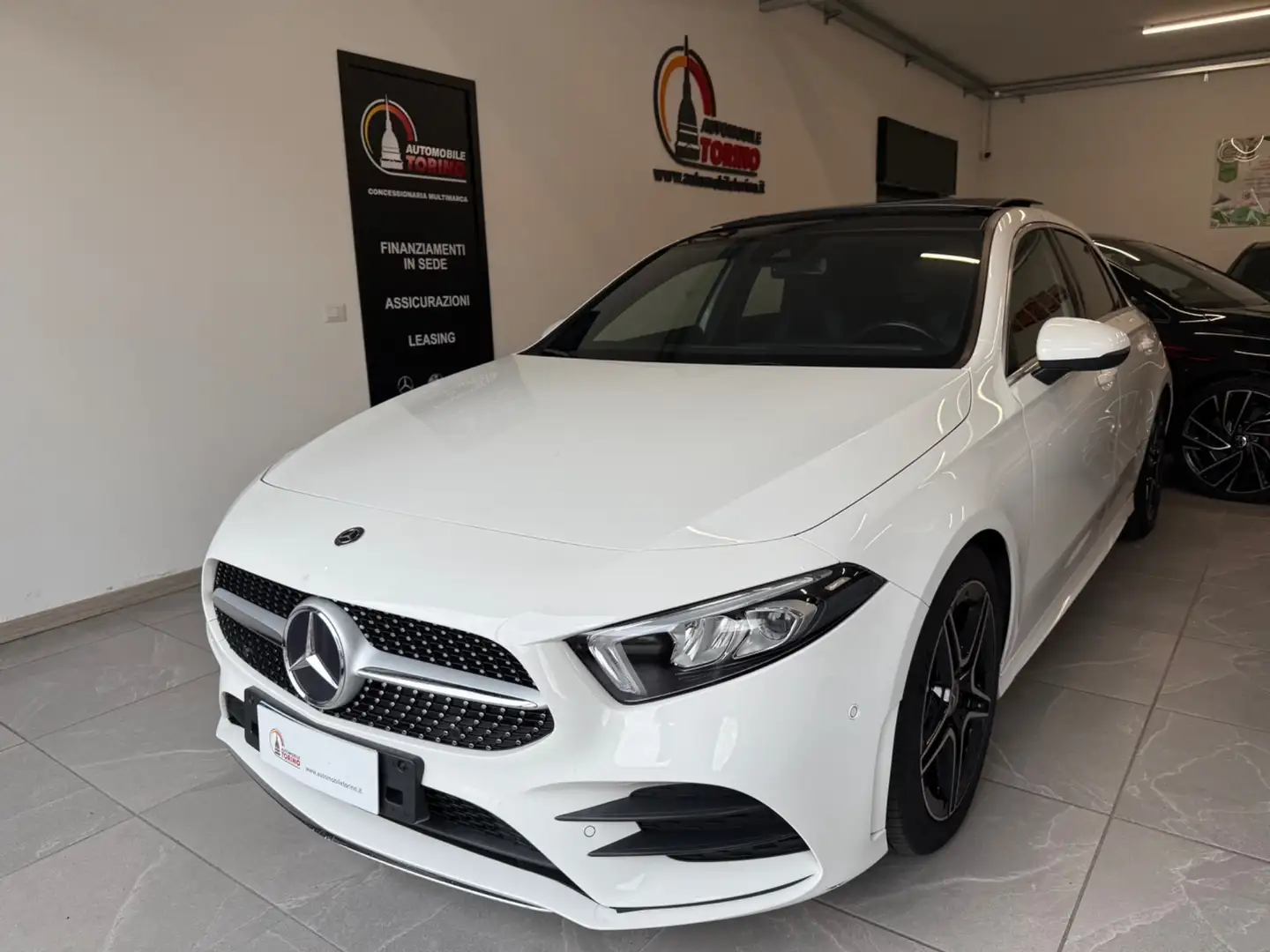 Mercedes-Benz A 200 A 200 d Automatic Premium TETTO Bianco - 1