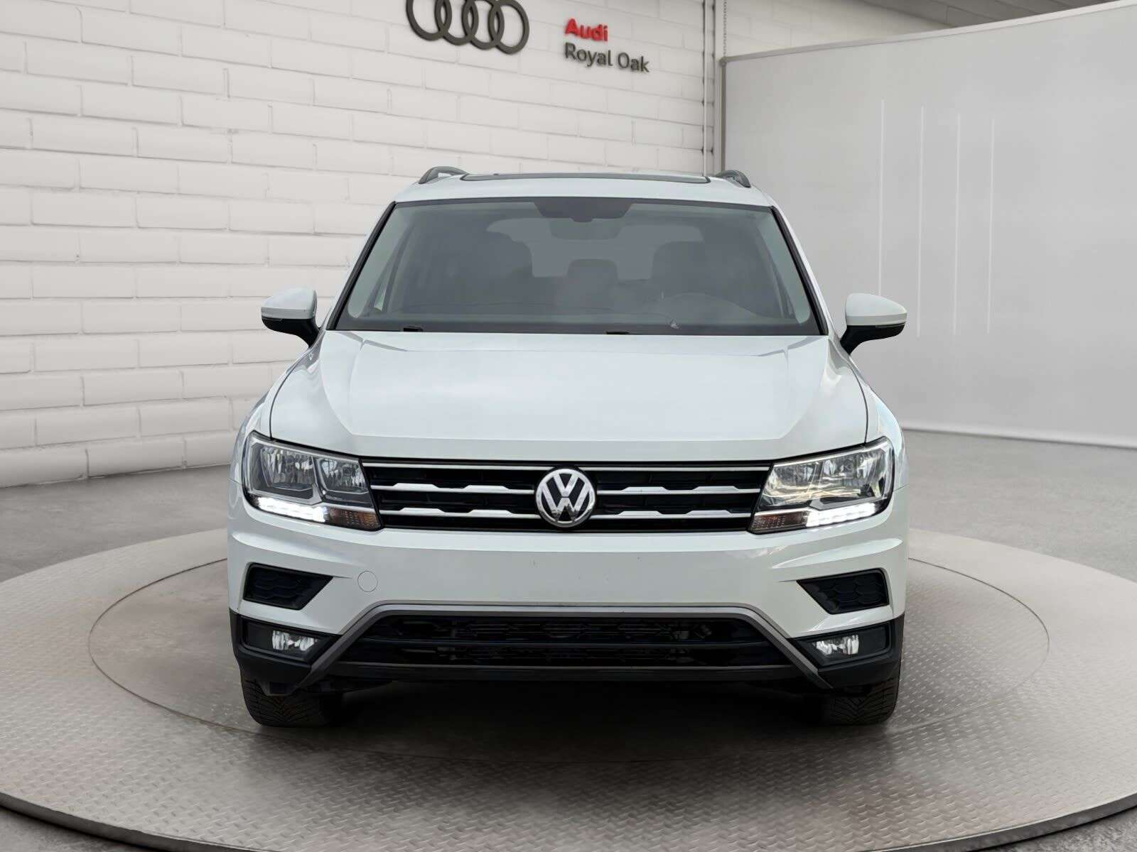 2018 Volkswagen Tiguan Comfortline | Locally Driven — снимка 1