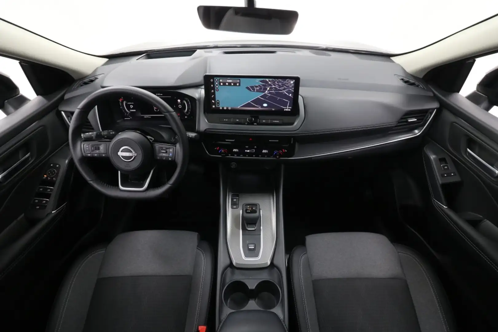 Nissan Qashqai 1.3 MHEV Xtronic N-Connecta (Automaat) Schwarz - 2