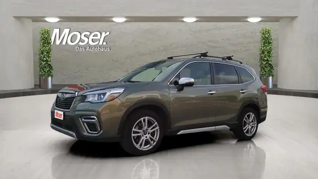 Subaru Forester Forester 2.0i e-boxer Premium lineartronic