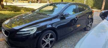 V40 2.0 T2 Momentum