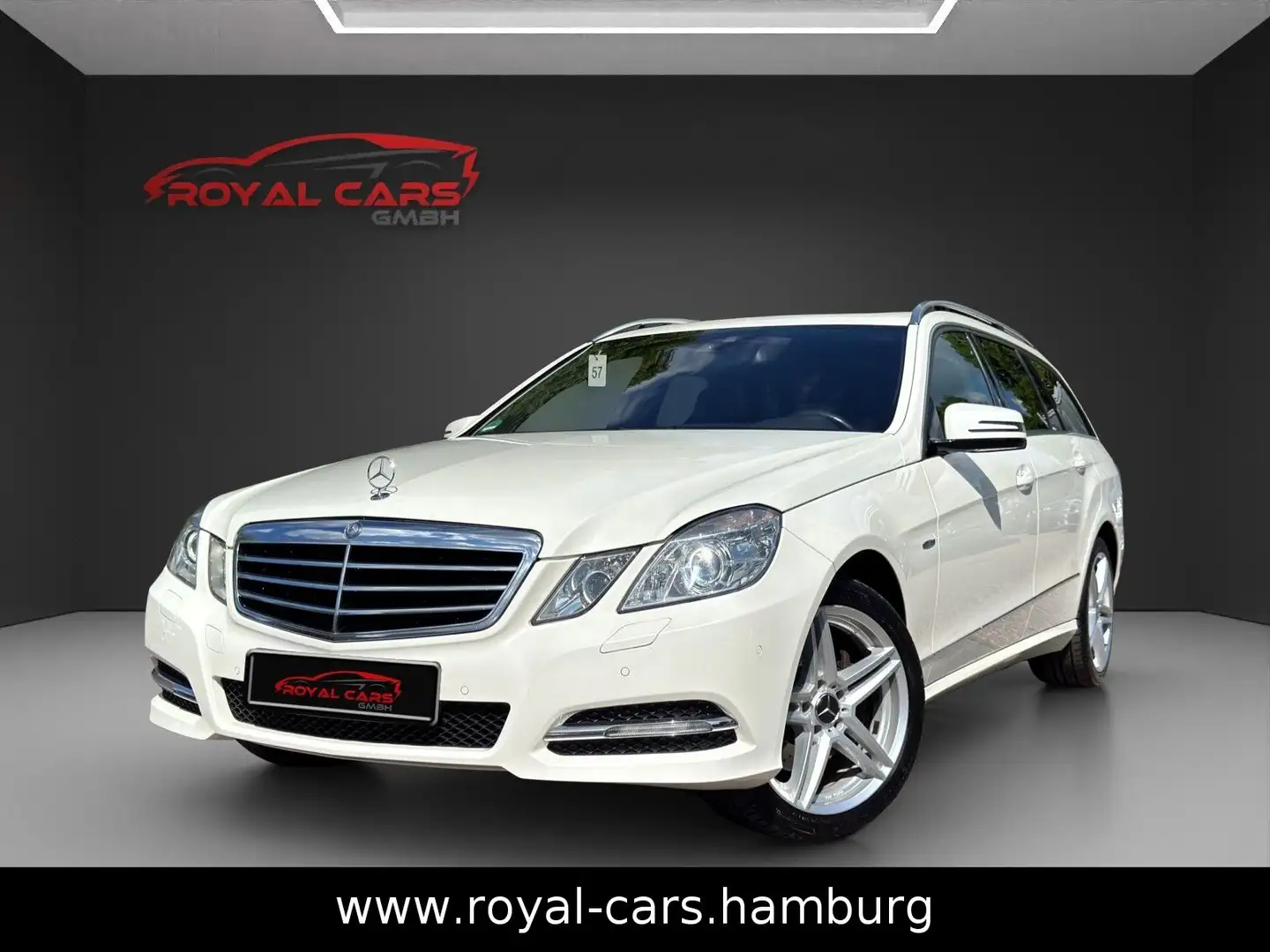 Mercedes-Benz E 350 T CDI 4Matic*NAVI*PDC*CAM*LEDER*XENON*AHK Bílá - 1