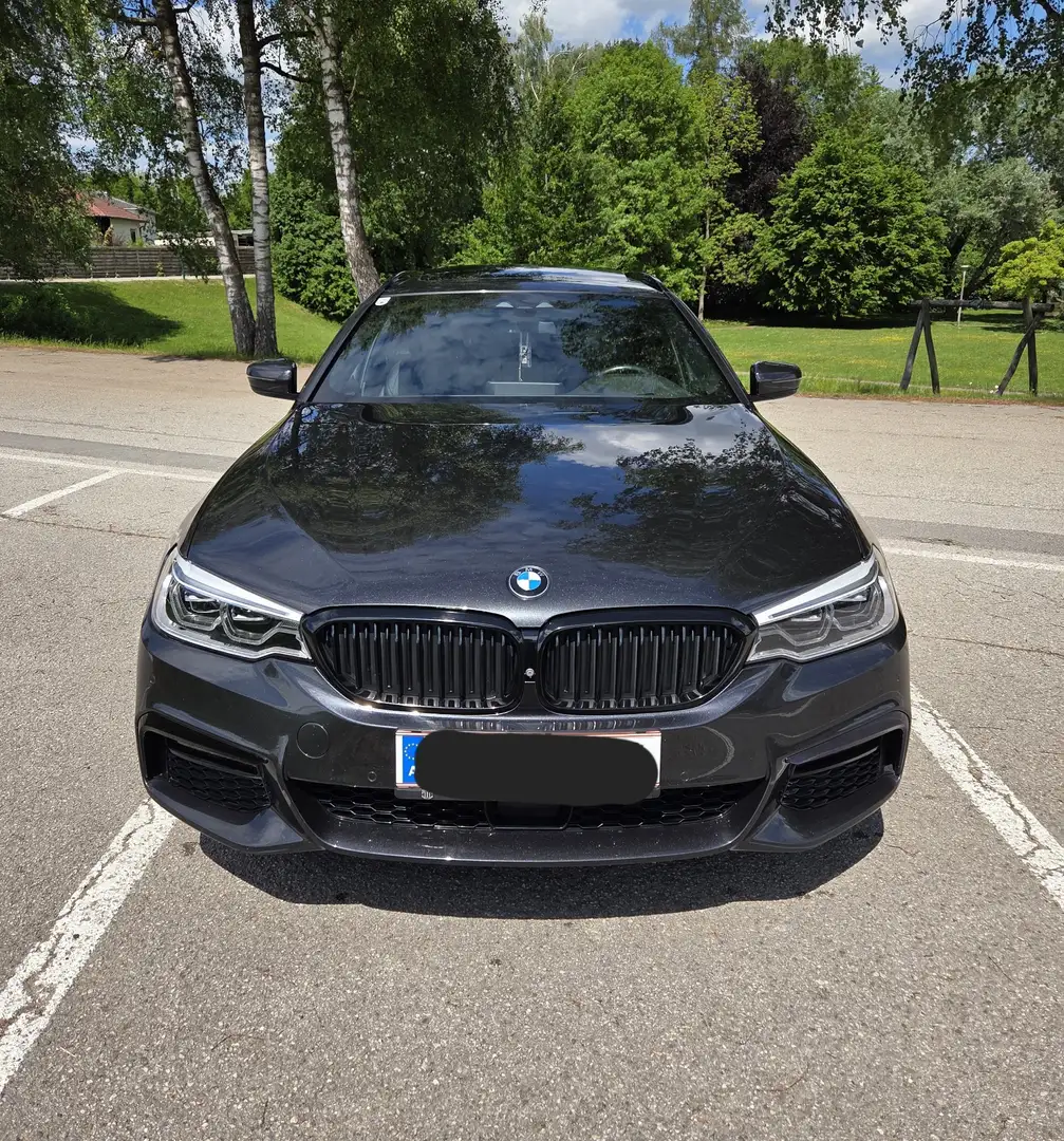 BMW 520 520d Touring Aut. Grau - 1