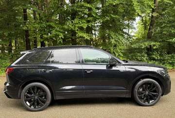 R V6 3,0 TSI-eHybrid 4MOTION-PANO-VOLL !